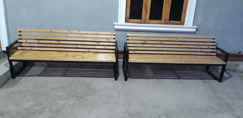 Buyurtma asosida stol va stullar-sfat va qulaylik Buyurtma asosida stol va stullar-sfat va qulaylik