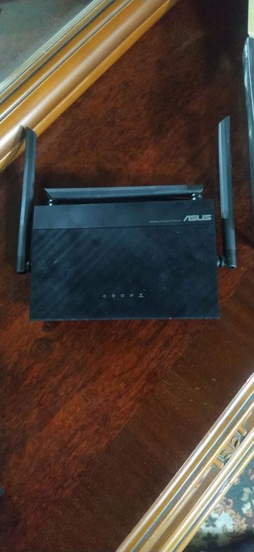 Продам роутер Wi-Fi ASUS RT-N19 Продам роутер Wi-Fi ASUS RT-N19
