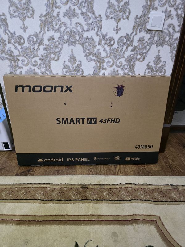Продаётся телевизор Moonx 43 Smart TV новый