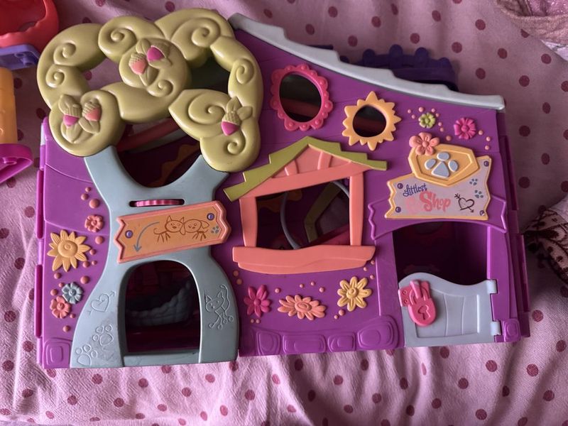 Дома от littlest pet shop оригинал разные Дома от littlest pet shop оригинал разные