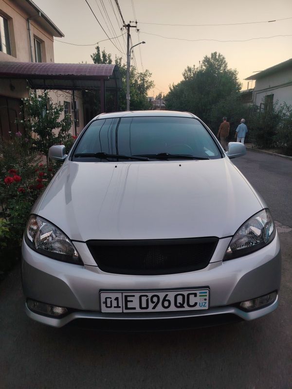 Genrta 2015 yil 96.000 km yurgan Genrta 2015 yil 96.000 km yurgan