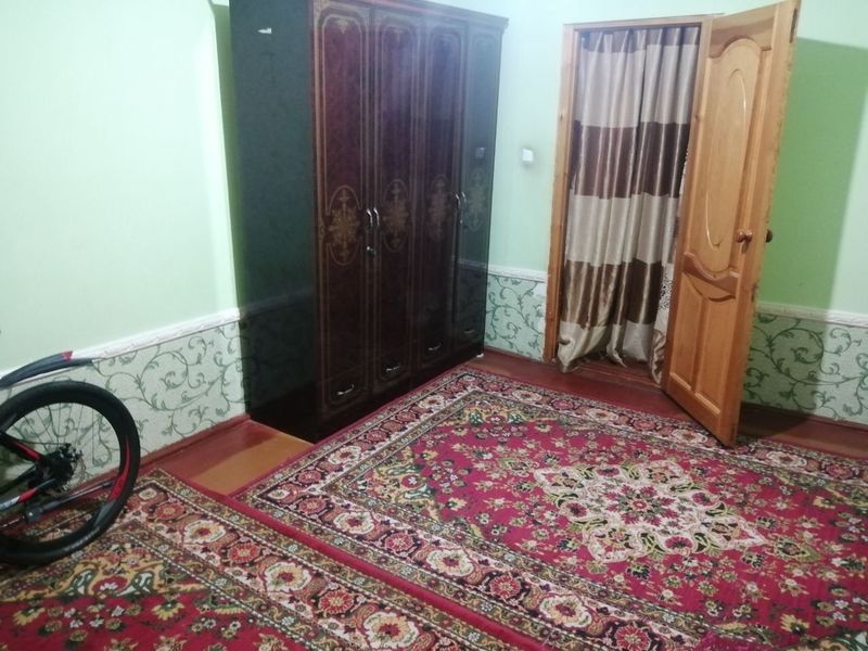 Урганч шахрида 2 хонали квартира ижарага берилади Урганч шахрида 2 хонали квартира ижарага берилади