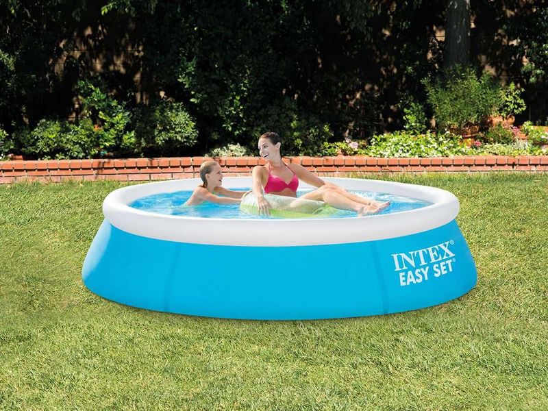 Бассейн надувной Intex Easy Set 183х51 см (28101) Бассейн надувной Intex Easy Set 183х51 см (28101)
