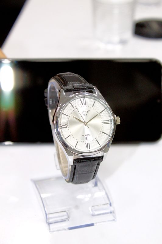 Tissot erkaklar qo'l soati kvars mexanizm ekokoja Tissot erkaklar qo'l soati kvars mexanizm ekokoja