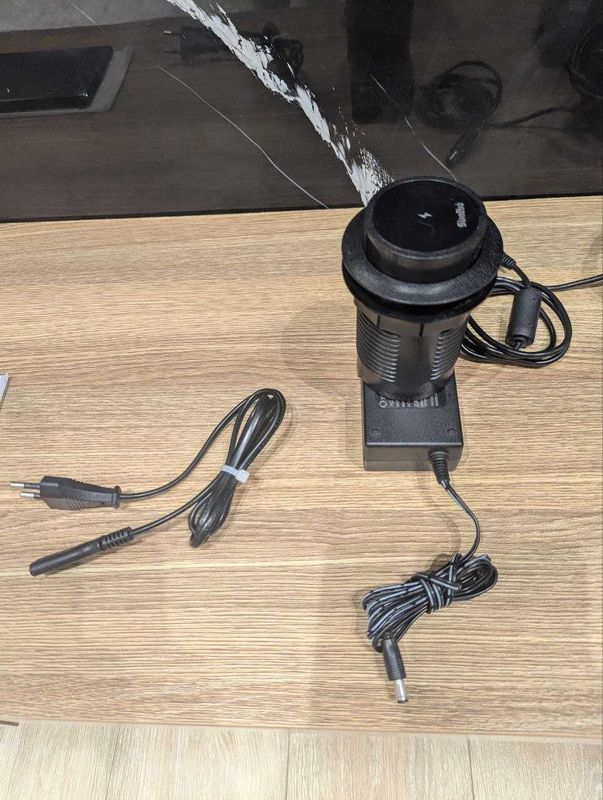 Build in wireless charger for table встраиваемая беспроводная зарядка