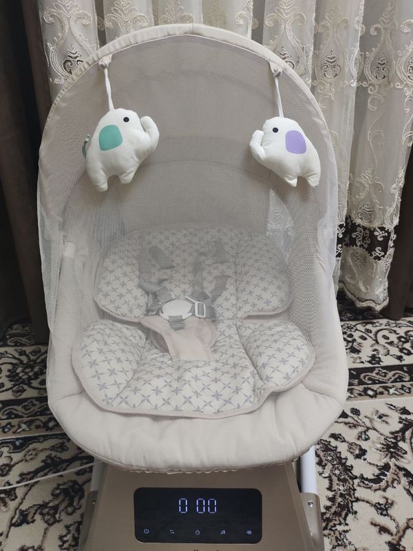 Электронная кресло качалка COOLBABY