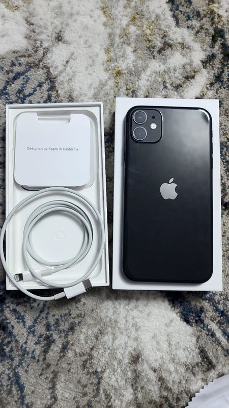 Iphone11 64gb 87% karobka dakument