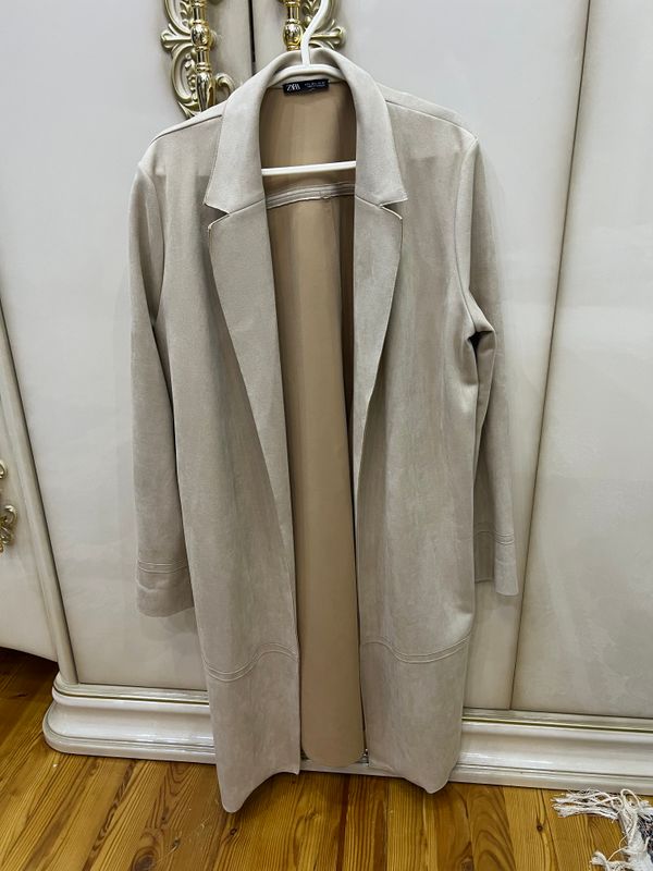 Zara trench Zara trench