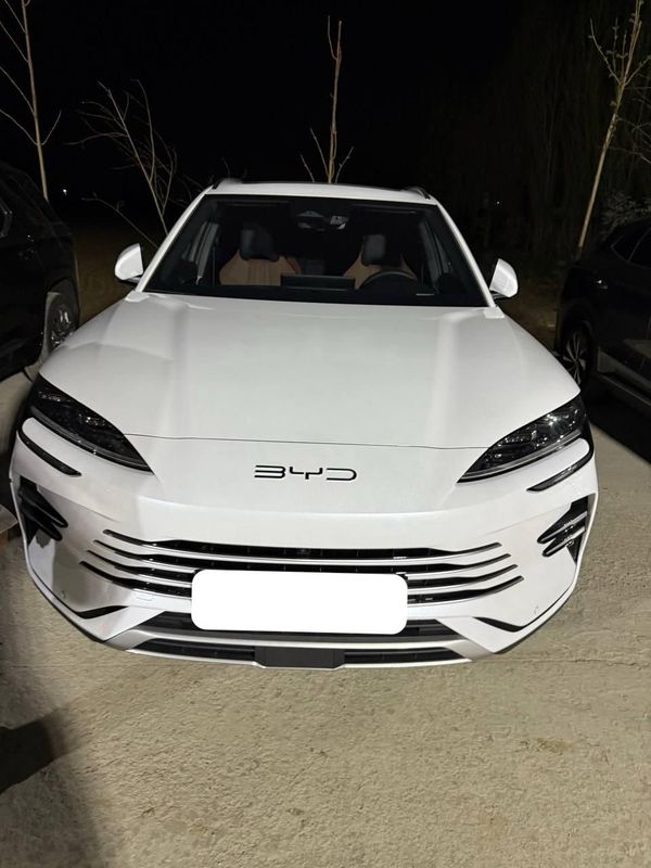 BYD Champion Hybrid Full 150km 2024г! Белый! 10 тыс км пробега! Чистая BYD Champion Hybrid Full 150km 2024г! Белый! 10 тыс км пробега! Чистая