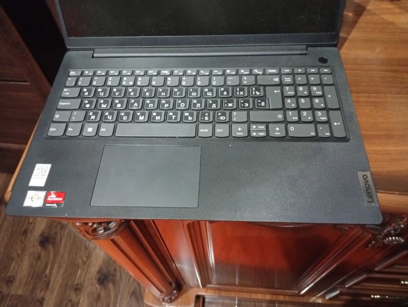 Ноутбук Lenovo в отличном состоянии Ноутбук Lenovo в отличном состоянии