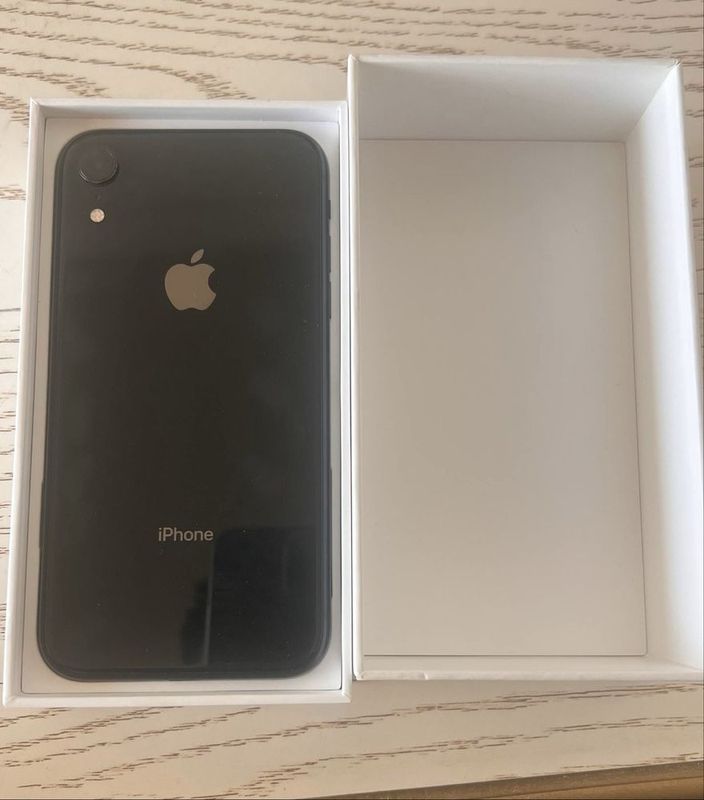 Iphone xr 64 lla qora