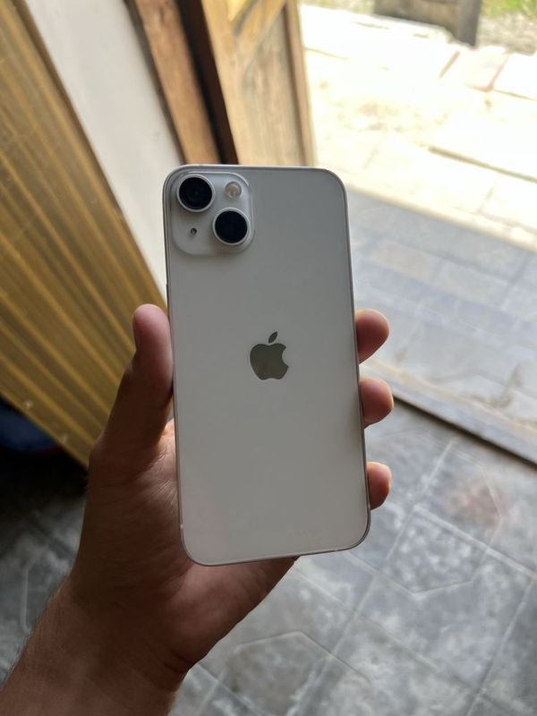 Iphone 13 ideal.