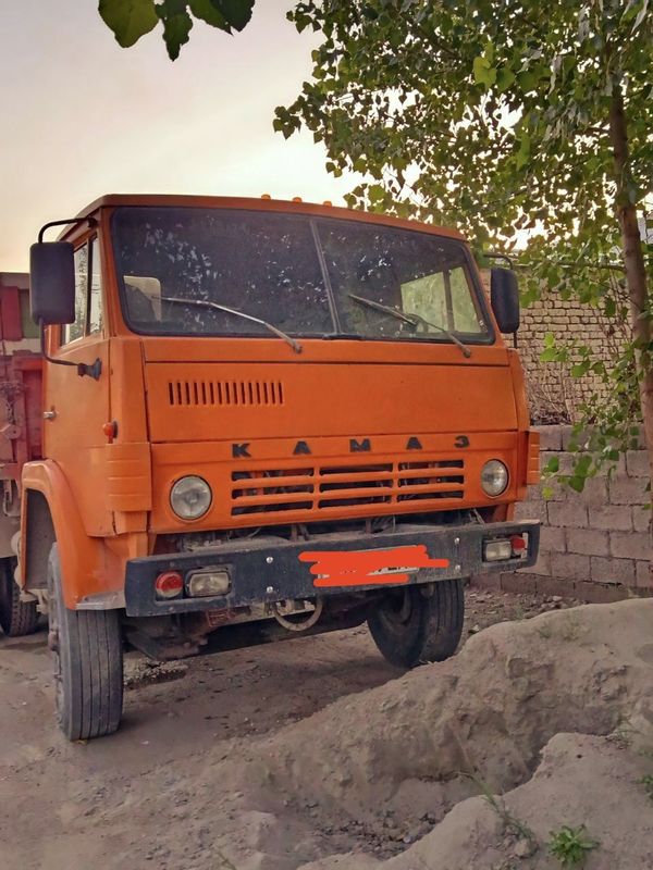 Selxoz kamaz sotiladi