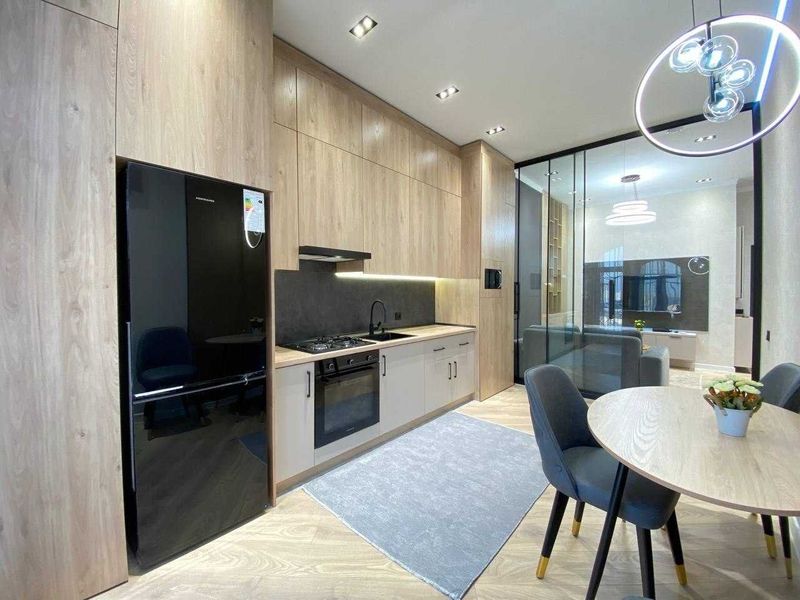 СРОЧНО продажа 2/8/10 ЖК «Royal House» , 44м2 СРОЧНО продажа 2/8/10 ЖК «Royal House» , 44м2