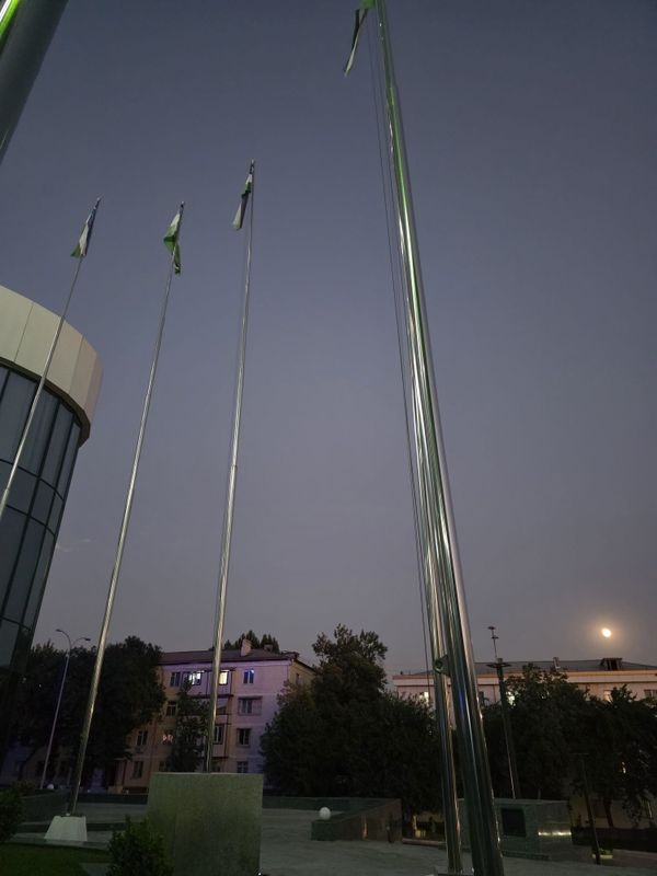 Bayroq. Флаг. Flagshtok