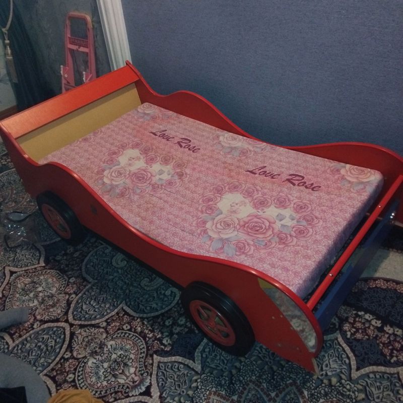детская кровать