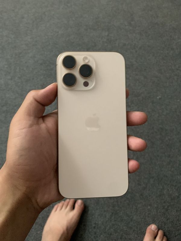 Iphone 16pro max amerkanskiy Iphone 16pro max amerkanskiy