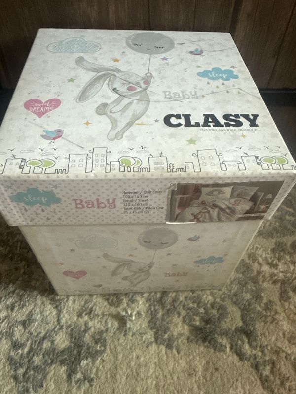 Clasy bordikli krovat uchun prostina podadialnik Clasy bordikli krovat uchun prostina podadialnik