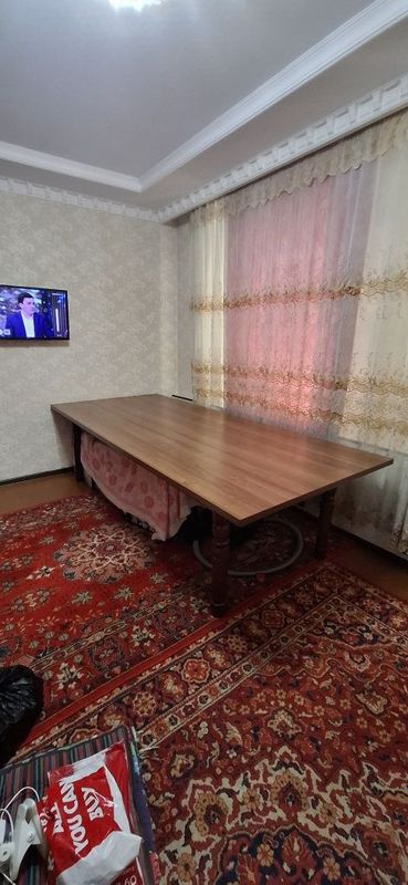 Ideal xolatdagi stol Ideal xolatdagi stol