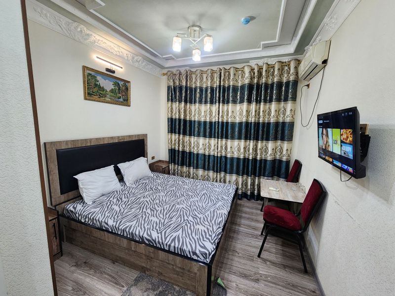 Fayz Hotel (Navoiy shaxar) Fayz Hotel (Navoiy shaxar)