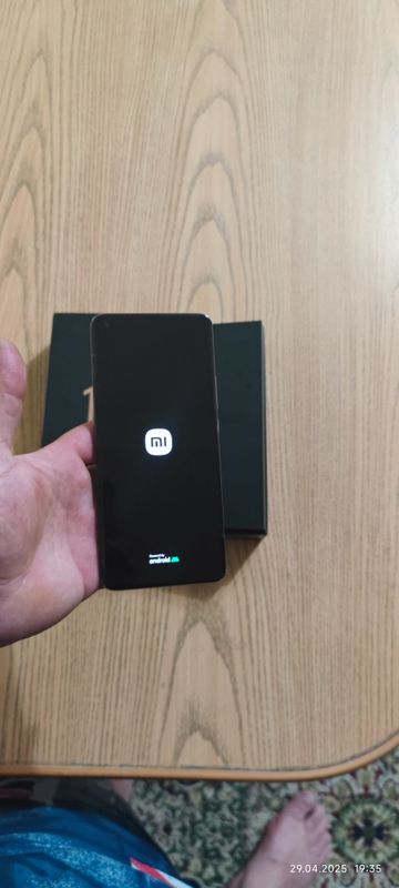 Sotiladi Xiaomi 11 ultra Sotiladi Xiaomi 11 ultra
