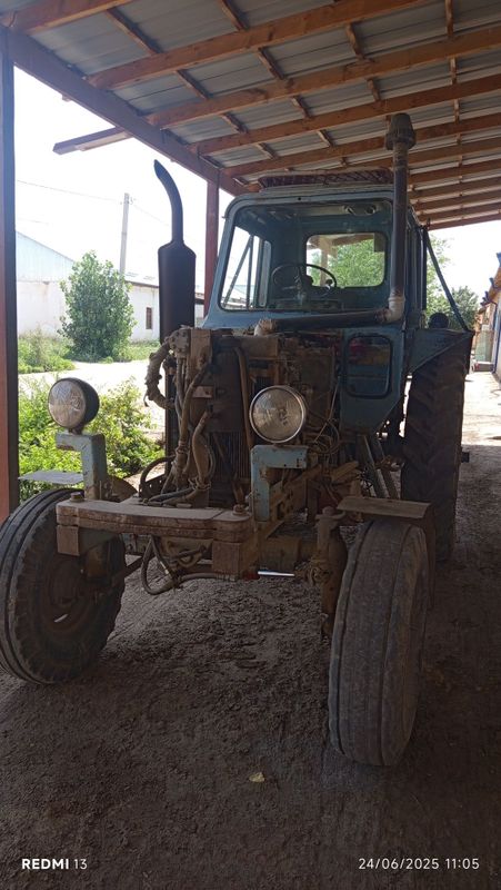 Mtz 80 ideal holatda hamma joyi ishlaydi