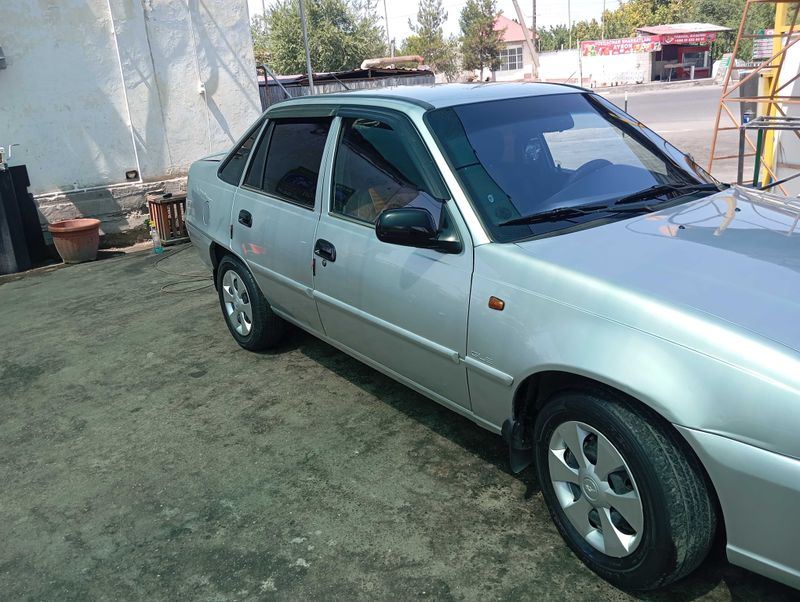 Daewoo Nexia 2 dons