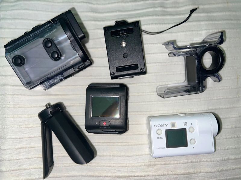 Продается камера sony fdr x3000 4k.