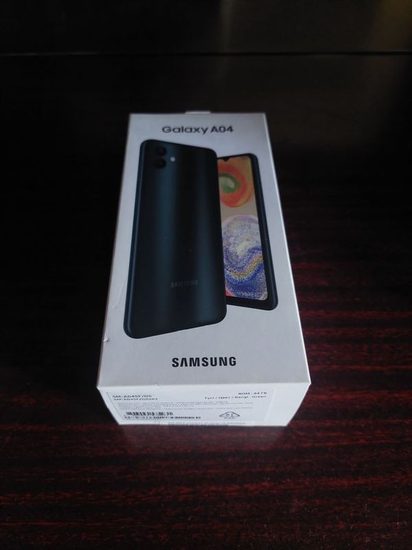 Samsung Galaxy A04 НОВЫЙ Samsung Galaxy A04 НОВЫЙ