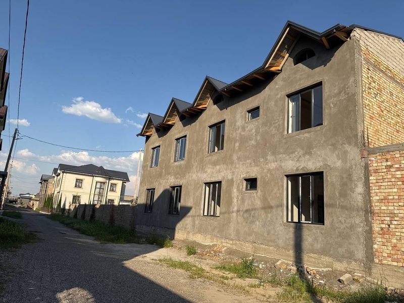 Ассалому алайкум уй сотилади срочно Ассалому алайкум уй сотилади срочно