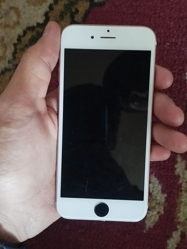 Iphone 6s 16gb atpechatka ishlidi