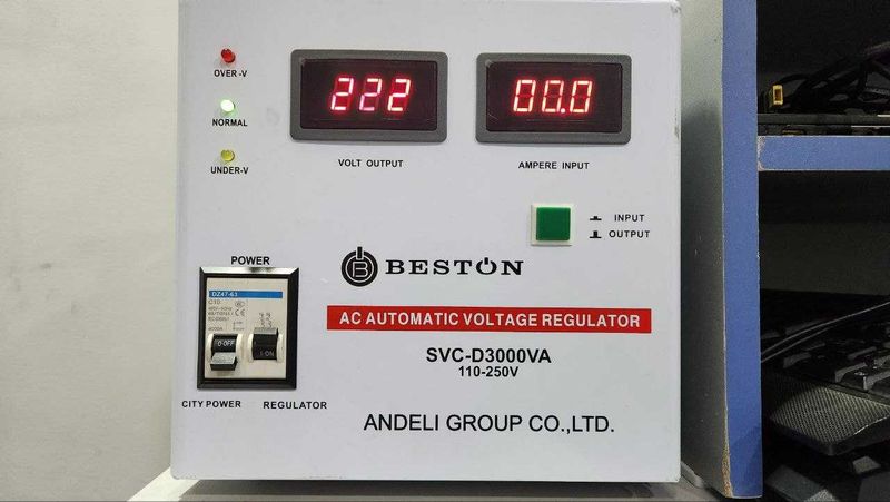 Стабилизатор 3КВТ 3000 Вт Beston SVC-D3000VA 110-250V Б/У Латерный Стабилизатор 3КВТ 3000 Вт Beston SVC-D3000VA 110-250V Б/У Латерный