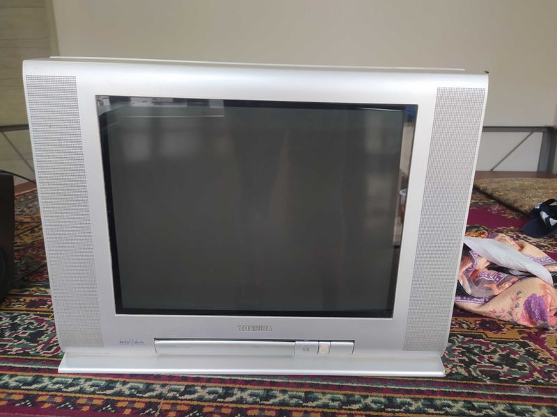 Продам Tелевизор 21" Toshiba 21CZ3RX1