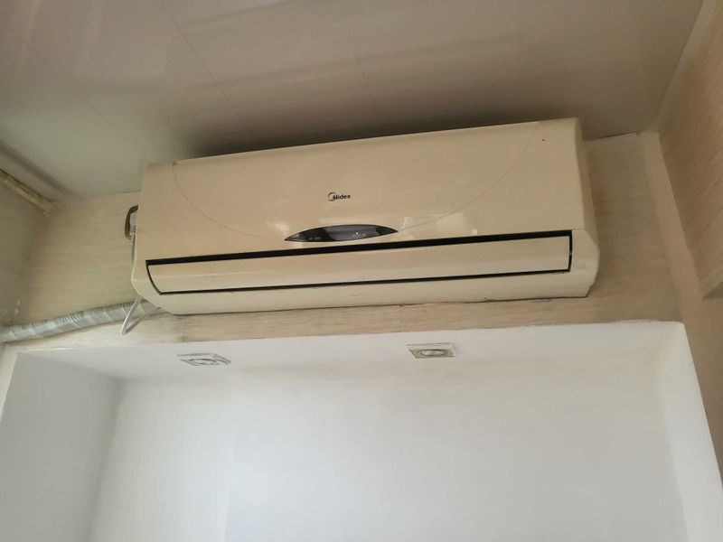 Кондиционер midea внешний и внутренний блок Кондиционер midea внешний и внутренний блок
