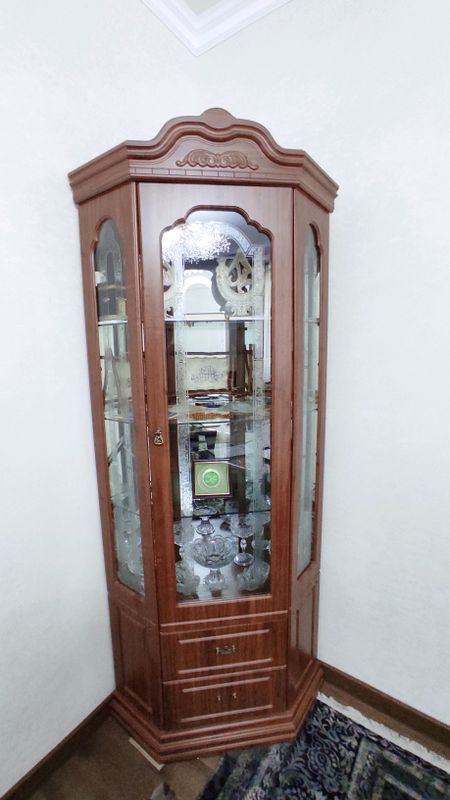 шкаф буфетница