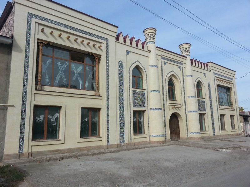 Choyhona yoki restoran sotiladi