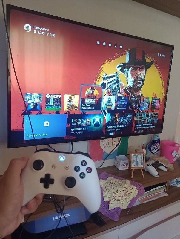 Xbox one 1TB black Xbox one 1TB black