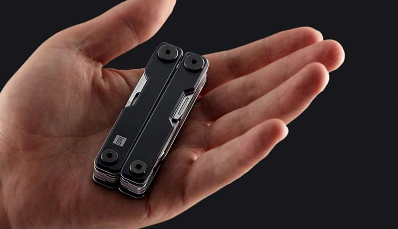 Мультитул Xiaomi HuoHou Mini Knife (HU0140) Мультитул Xiaomi HuoHou Mini Knife (HU0140)