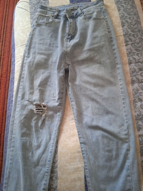 jeans