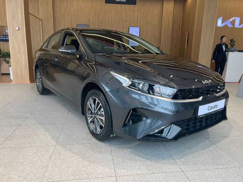 Kia Cerato muddatli tolovga peniyalarsiz xarid qiling