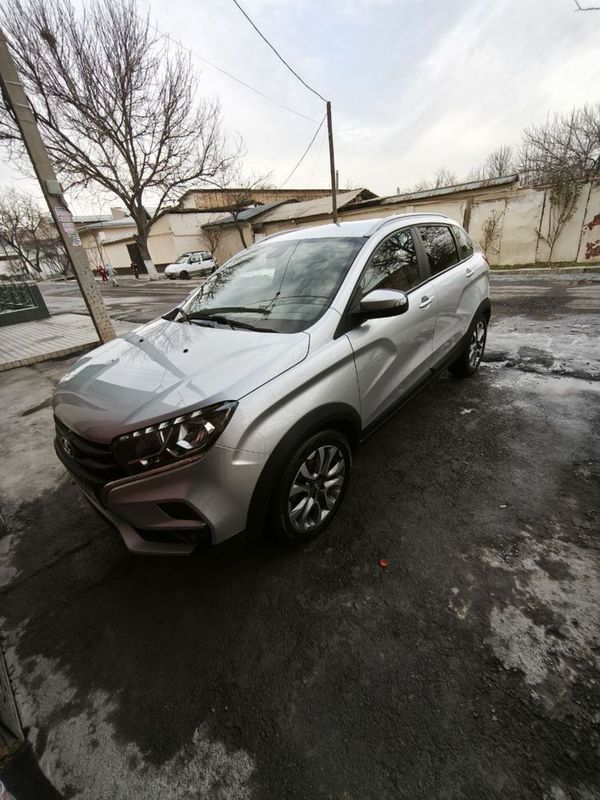 Lada xray cross 2020 Lada xray cross 2020