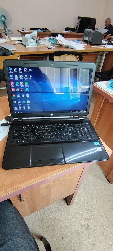 HP NOTEBOOK sotiladi