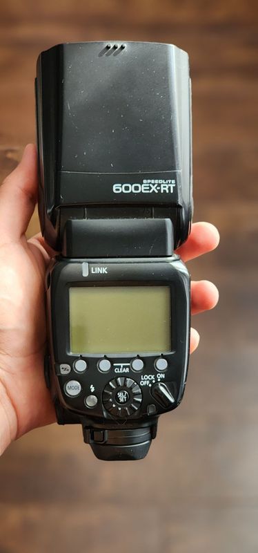 Canon speedlite 600EX-RT