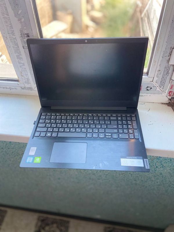 Lenova ideapas s145-15lwl