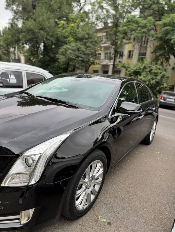 Cadillac XTS сотилади!!! Срочно!!!
