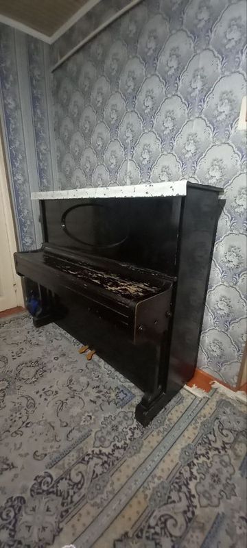 Фортепиано все как на фото. Рабочий. Фортепиано все как на фото. Рабочий.