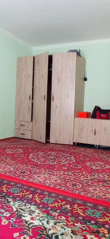 Аренда чилонзор 9 квартал 1 хонали уй узок муддатга факат оилага без м
