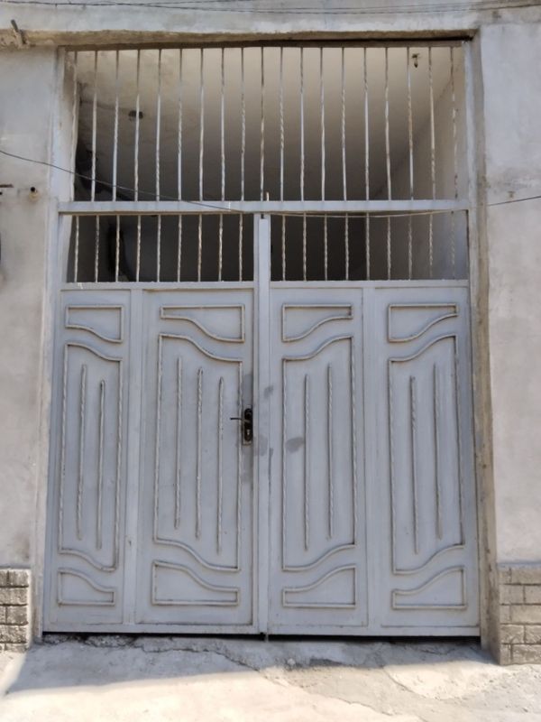 DIQQAT SHOK XABAR Ushbu darozamiz sotlidadi. Sifatli mahsulot va arzon