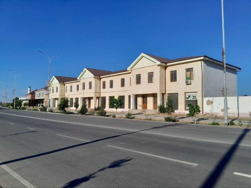 Moynoq tumanida 191 uy 13 xonadon bolib tolash sharti bilan sotiladi Moynoq tumanida 191 uy 13 xonadon bolib tolash sharti bilan sotiladi