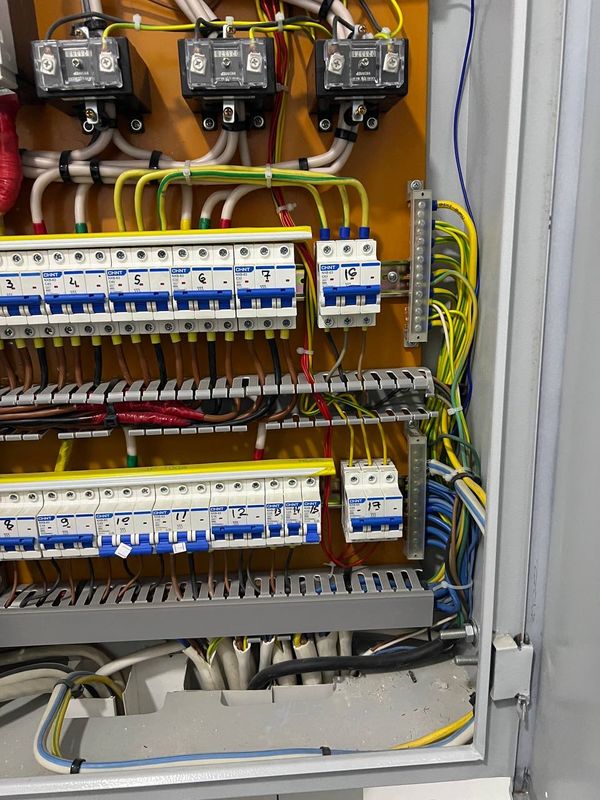 Elektrik hizmati 24/7 Elektrik hizmati 24/7